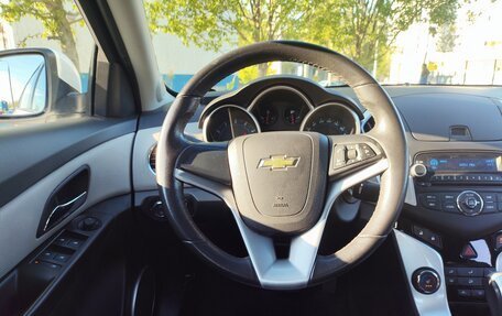 Chevrolet Cruze II, 2015 год, 800 000 рублей, 18 фотография