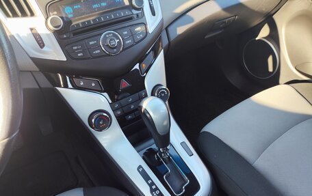 Chevrolet Cruze II, 2015 год, 800 000 рублей, 25 фотография