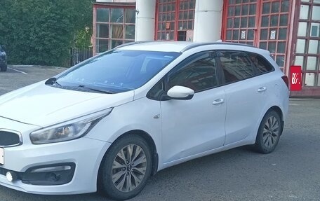 KIA cee'd III, 2018 год, 750 000 рублей, 2 фотография