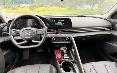 Hyundai Elantra, 2023 год, 1 742 000 рублей, 9 фотография