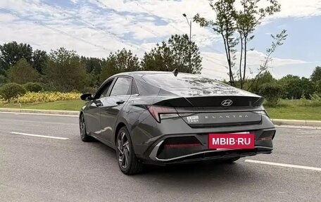 Hyundai Elantra, 2023 год, 1 742 000 рублей, 5 фотография