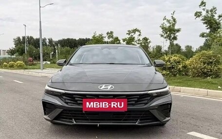Hyundai Elantra, 2023 год, 1 742 000 рублей, 2 фотография