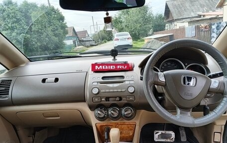 Honda Fit Aria, 2002 год, 290 000 рублей, 14 фотография