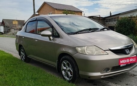 Honda Fit Aria, 2002 год, 290 000 рублей, 2 фотография