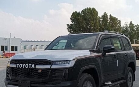 Toyota Land Cruiser, 2025 год, 12 900 000 рублей, 4 фотография
