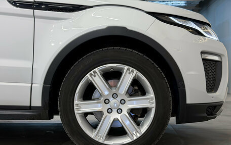 Land Rover Range Rover Evoque I, 2015 год, 2 400 000 рублей, 26 фотография