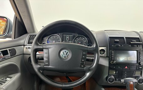 Volkswagen Touareg III, 2004 год, 630 000 рублей, 13 фотография