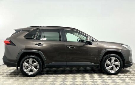 Toyota RAV4, 2021 год, 2 898 100 рублей, 5 фотография
