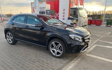 Mercedes-Benz GLA, 2018 год, 2 900 000 рублей, 1 фотография