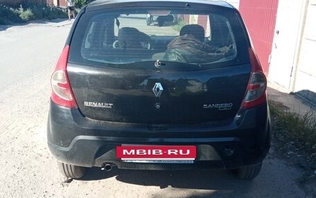 Renault Sandero I, 2010 год, 360 000 рублей, 2 фотография