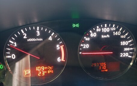 Nissan Pathfinder, 2011 год, 1 500 000 рублей, 16 фотография