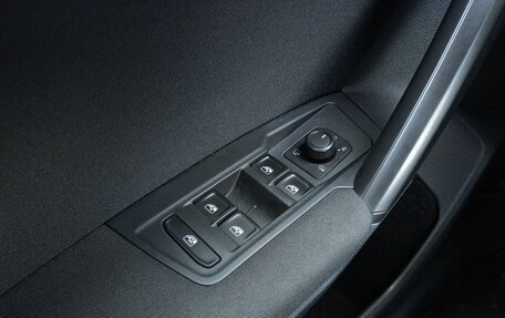 Volkswagen Tiguan II, 2021 год, 2 444 500 рублей, 9 фотография