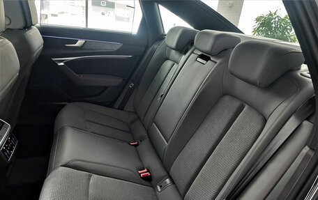 Audi A6, 2025 год, 10 000 000 рублей, 12 фотография