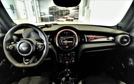 MINI Hatch, 2020 год, 2 385 000 рублей, 11 фотография