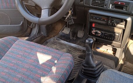 Mazda 323, 1993 год, 195 000 рублей, 21 фотография