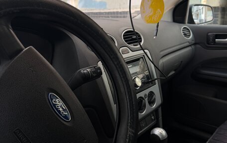 Ford Focus II рестайлинг, 2005 год, 380 000 рублей, 6 фотография