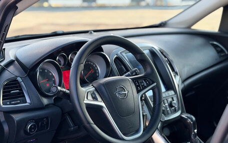 Opel Astra J, 2010 год, 550 000 рублей, 24 фотография