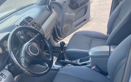 Toyota RAV4, 2002 год, 599 000 рублей, 8 фотография