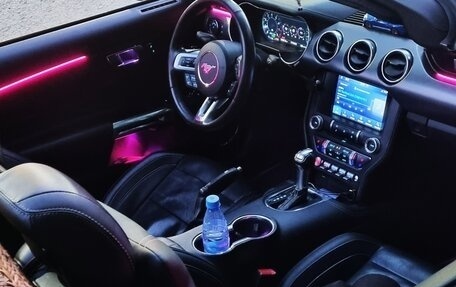 Ford Mustang VI рестайлинг, 2018 год, 4 000 000 рублей, 6 фотография