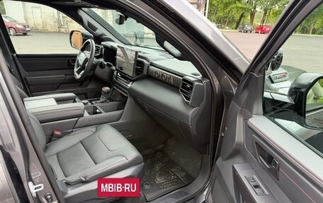 Toyota Tundra, 2024 год, 14 500 000 рублей, 24 фотография