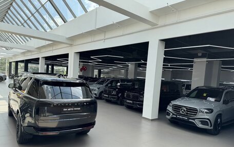Land Rover Range Rover IV рестайлинг, 2026 год, 22 990 000 рублей, 40 фотография