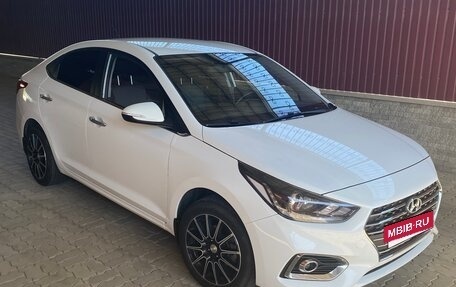 Hyundai Solaris II рестайлинг, 2017 год, 1 520 000 рублей, 3 фотография