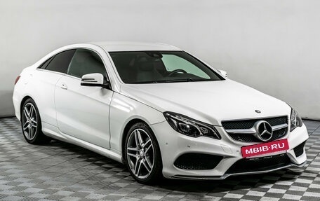 Mercedes-Benz E-Класс, 2013 год, 1 995 000 рублей, 3 фотография
