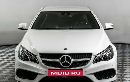 Mercedes-Benz E-Класс, 2013 год, 1 995 000 рублей, 2 фотография
