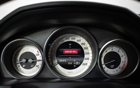 Mercedes-Benz E-Класс, 2013 год, 1 995 000 рублей, 13 фотография