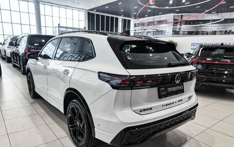 Volkswagen Tiguan, 2025 год, 4 950 000 рублей, 8 фотография