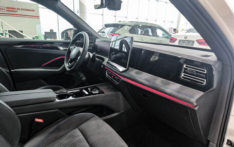 Volkswagen Tiguan, 2025 год, 4 950 000 рублей, 13 фотография