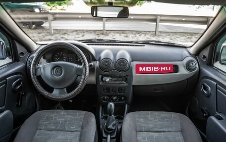 Renault Logan I, 2013 год, 450 000 рублей, 13 фотография
