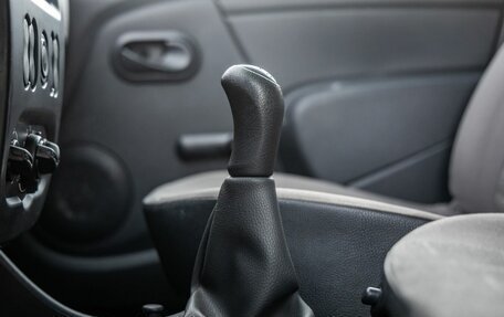Renault Logan I, 2013 год, 450 000 рублей, 26 фотография