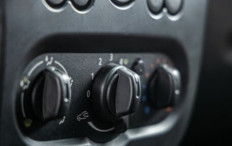 Renault Logan I, 2013 год, 450 000 рублей, 25 фотография
