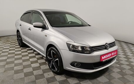 Volkswagen Polo VI (EU Market), 2011 год, 449 000 рублей, 3 фотография
