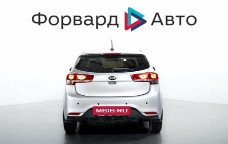KIA Rio III рестайлинг, 2017 год, 909 000 рублей, 6 фотография