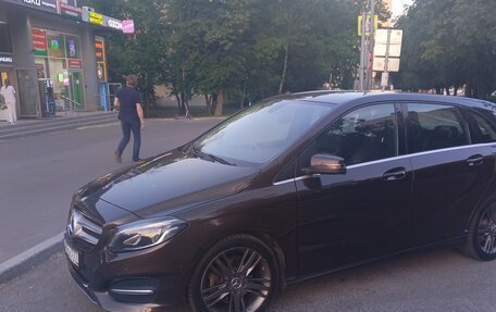 Mercedes-Benz B-Класс, 2016 год, 1 450 000 рублей, 4 фотография