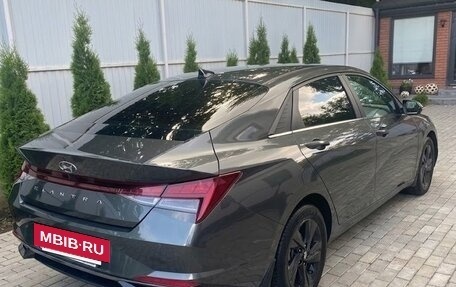 Hyundai Elantra, 2021 год, 2 100 000 рублей, 3 фотография