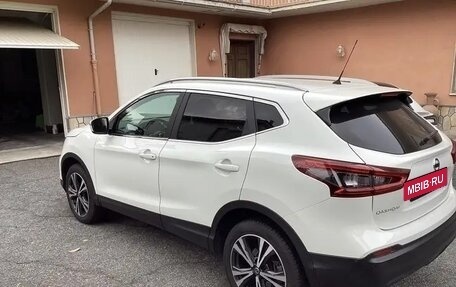Nissan Qashqai, 2022 год, 1 580 000 рублей, 4 фотография