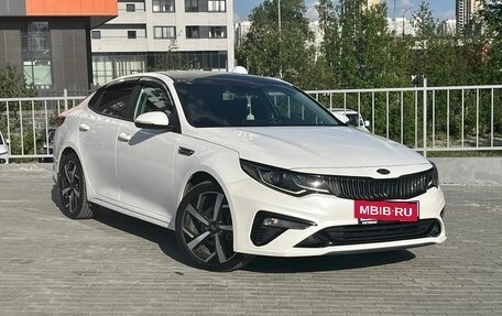 KIA Optima IV, 2019 год, 1 890 000 рублей, 2 фотография