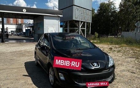 Peugeot 308 II, 2011 год, 600 000 рублей, 2 фотография