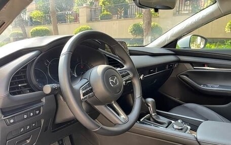 Mazda 3, 2026 год, 2 344 000 рублей, 9 фотография