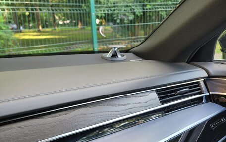 Audi A8, 2022 год, 8 990 000 рублей, 13 фотография