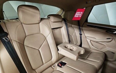 Porsche Macan I рестайлинг, 2015 год, 2 741 000 рублей, 17 фотография
