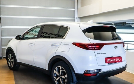 KIA Sportage IV рестайлинг, 2019 год, 2 300 000 рублей, 7 фотография