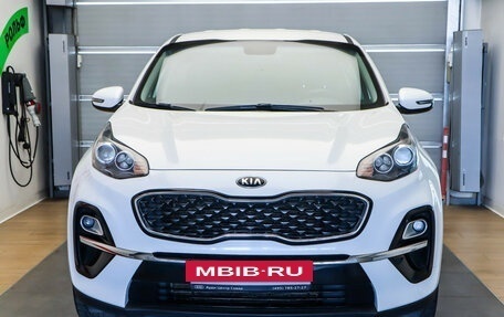 KIA Sportage IV рестайлинг, 2019 год, 2 300 000 рублей, 3 фотография