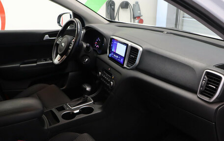KIA Sportage IV рестайлинг, 2019 год, 2 300 000 рублей, 20 фотография