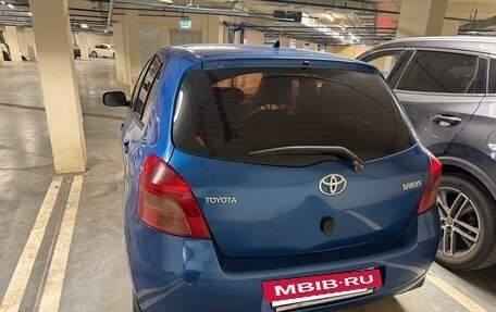 Toyota Yaris III рестайлинг, 2006 год, 450 000 рублей, 3 фотография