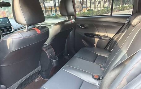 Toyota Yaris XP150 рестайлинг, 2023 год, 1 472 000 рублей, 15 фотография