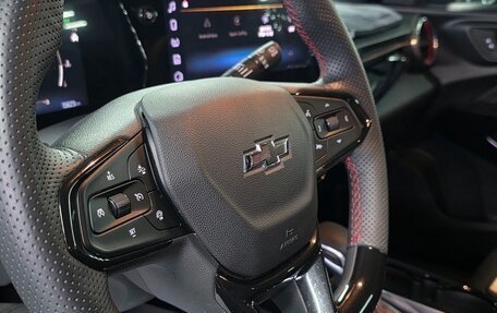 Chevrolet Trax, 2023 год, 1 804 000 рублей, 7 фотография